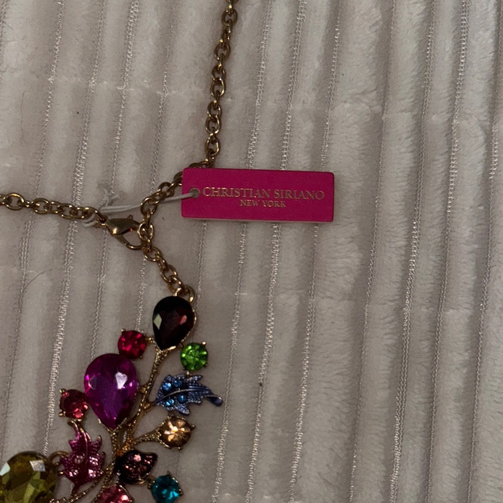 Christian Siriano Pink and Green Statement Necklace - Picture 3 of 3